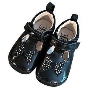 Clark's Black Patent Leather Polka Dot Bow Shoes Baby Toddler Girl Size 4.5